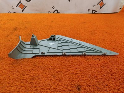 Накладка на стойку кузова