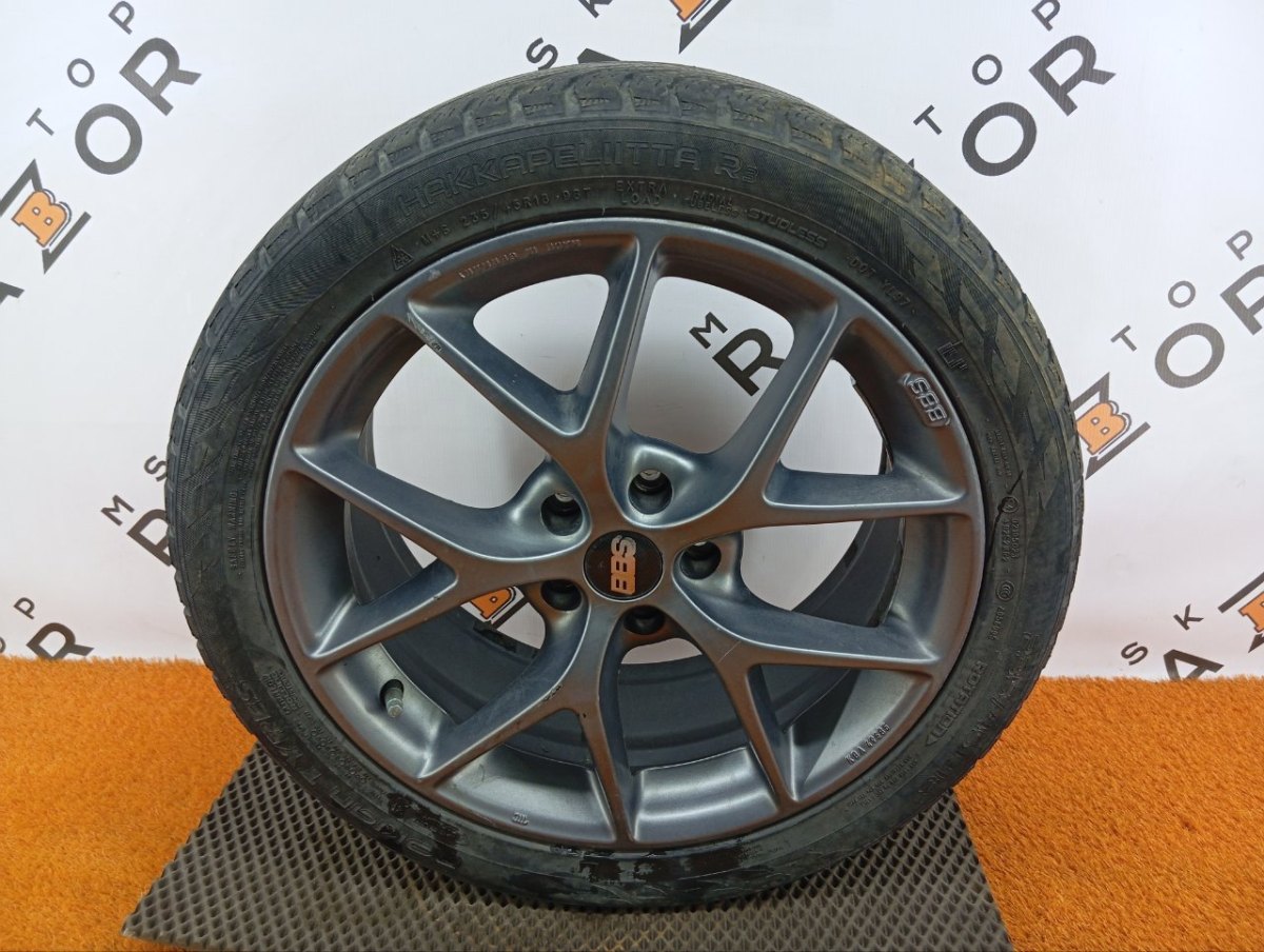 Колесо Audi A4 R18 5x112, Nokian 235/45 R18, зимнее, липучка фото 1