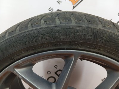 Колесо Audi A4 R18 5x112, Nokian 235/45 R18, зимнее, липучка