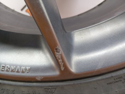 Колесо Audi A4 R18 5x112, Nokian 235/45 R18, зимнее, липучка