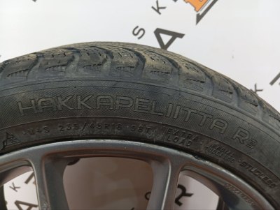 Колесо Audi A4 R18 5x112, Nokian 235/45 R18, зимнее, липучка