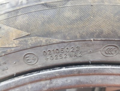 Колесо Audi A4 R18 5x112, Nokian 235/45 R18, зимнее, липучка