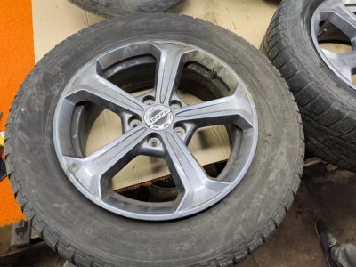 Колесо Haval F7 R17 5x114.3, Nokian 225/60 R17, зимнее, липучка