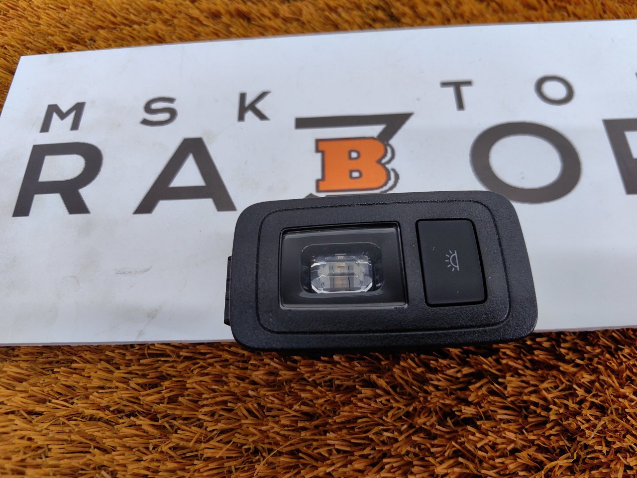 Плафон салона