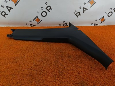 Обшивка центральной стойки