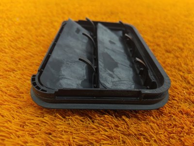 Решетка вентиляционная