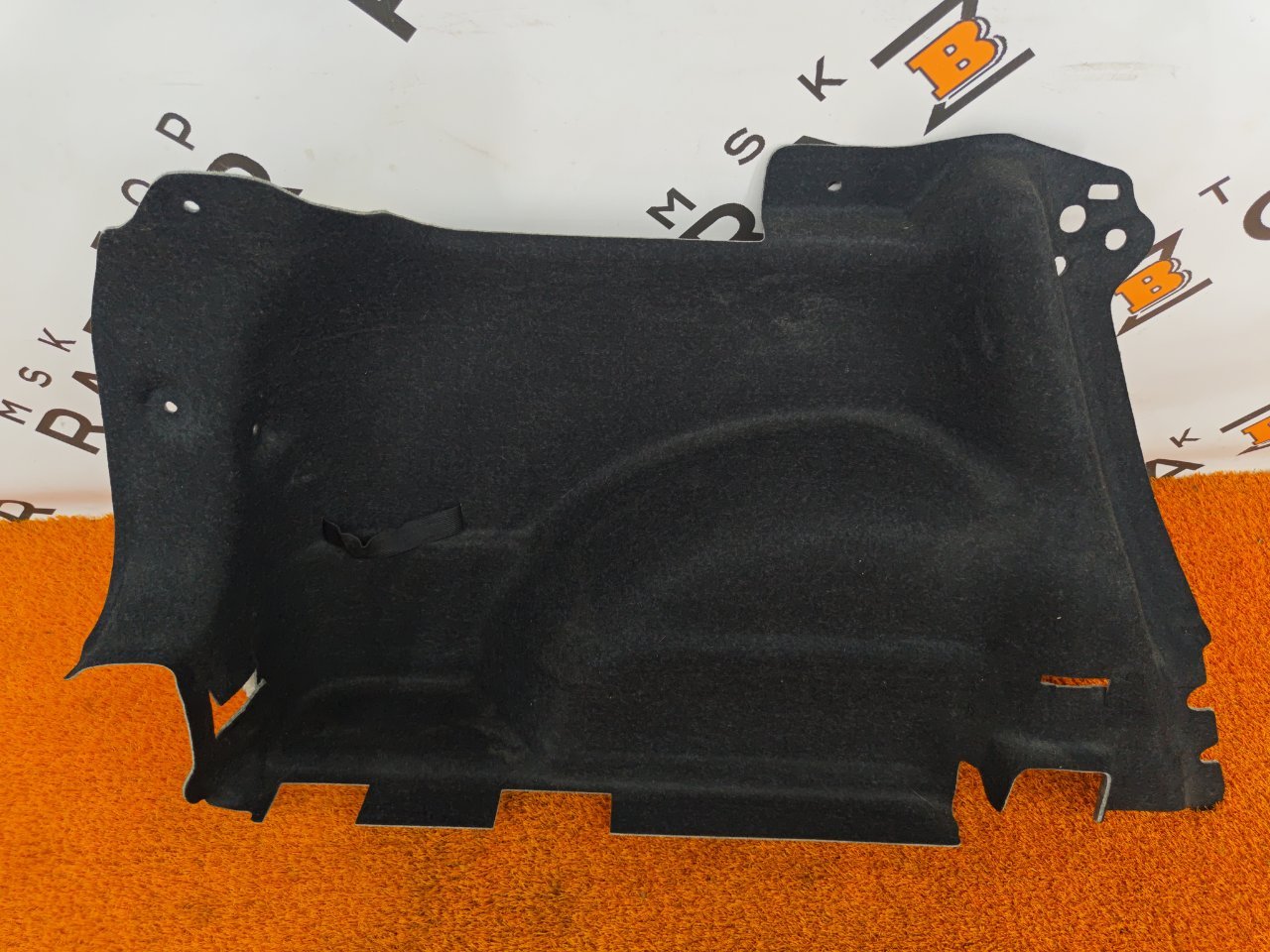 84951HL00A Обшивка багажника Nissan Qashqai 2019 фото 2