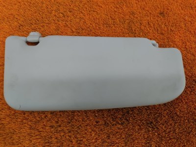 Козырек солнцезащитный