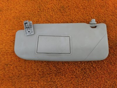 Козырек солнцезащитный