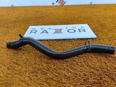 Патрубок радиатора