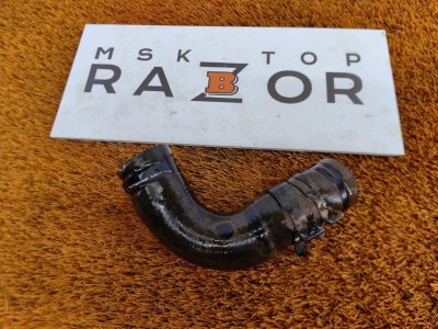 Патрубок радиатора