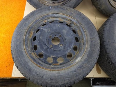 Колесо Citroen C4 R16 4x108, Nokian 215/55 R16, зимнее, липучка