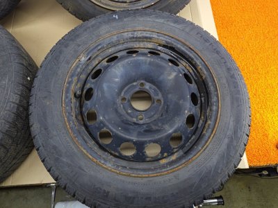 Колесо Citroen C4 R16 4x108, Nokian 215/55 R16, зимнее, липучка