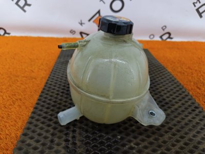 Бачок расширительный