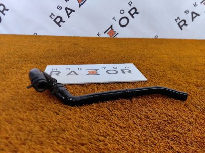 Патрубок радиатора