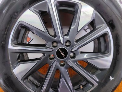 Колесо Exeed LX R18 5x108, Giti 225/60 R18, летнее