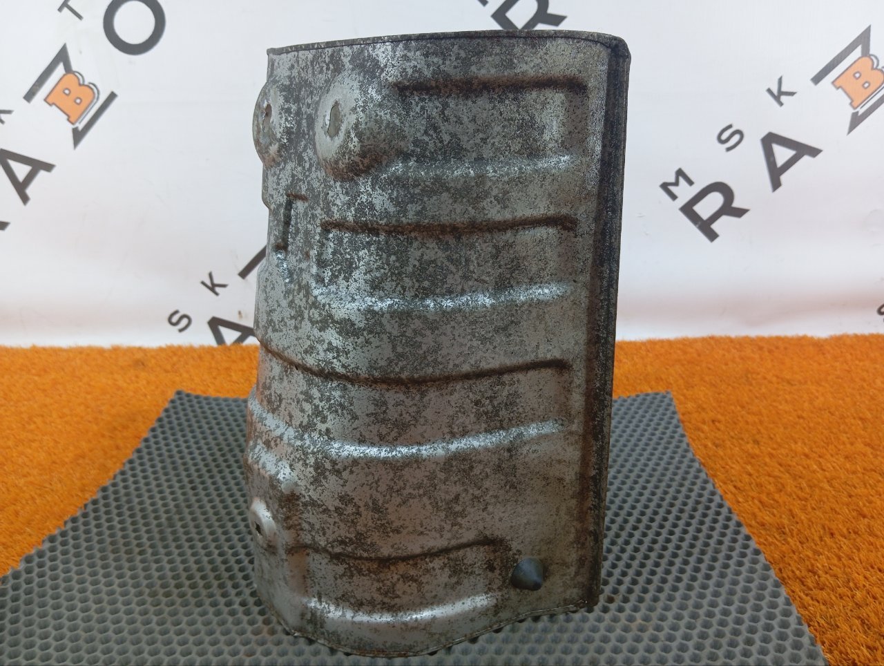 Экран тепловой глушителя