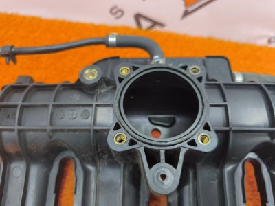 Коллектор впускной