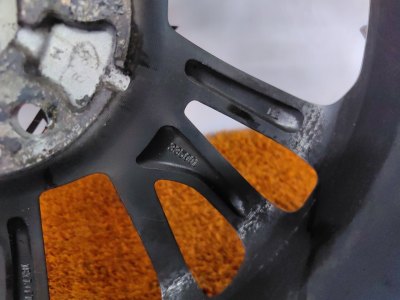Колесо Geely Coolray R18 5x114.3, Pirelli 215/55 R18, зимнее, липучка