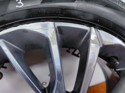 Колесо Geely Coolray R18 5x114.3, Pirelli 215/55 R18, зимнее, липучка