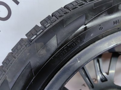 Колесо Geely Coolray R18 5x114.3, Pirelli 215/55 R18, зимнее, липучка