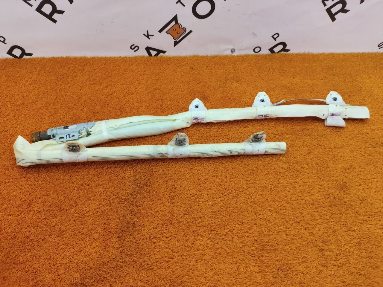 Подушка безопасности боковая