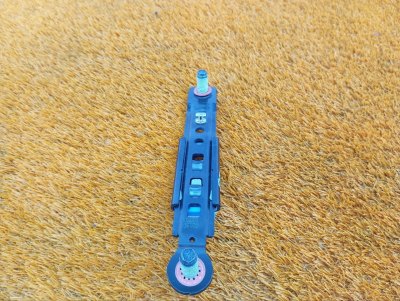 Механизм регулировки ремня безопасности