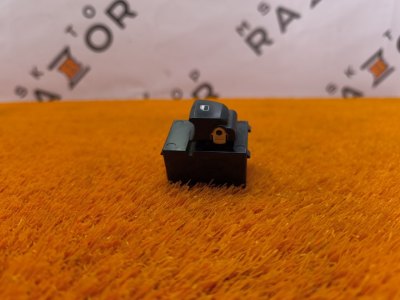 Кнопка стеклоподъемника