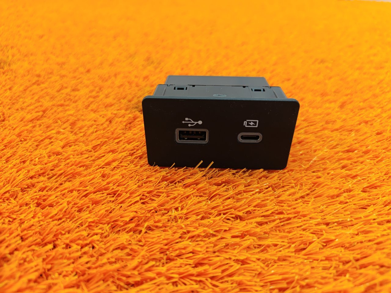 Разъем USB