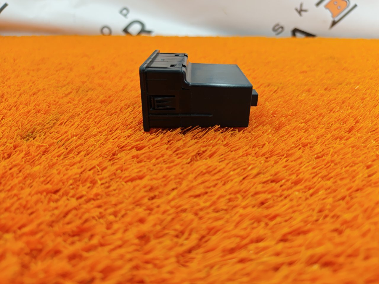 Разъем USB