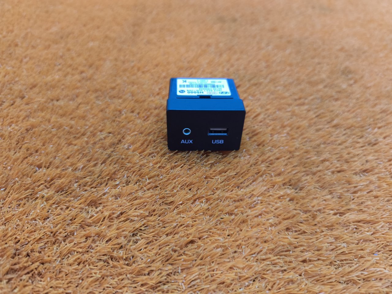 Разъем USB+AUX
