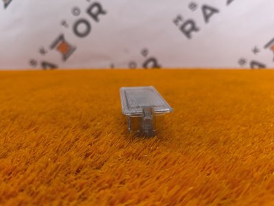 Плафон подсветки багажника