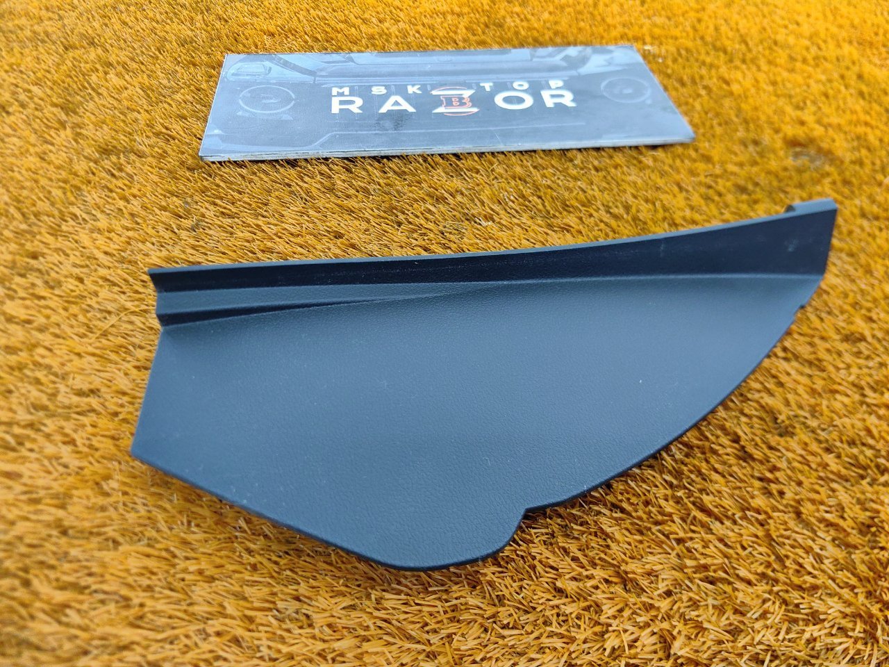 Накладка на торпедо