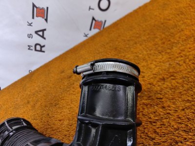 Патрубок воздушного фильтра