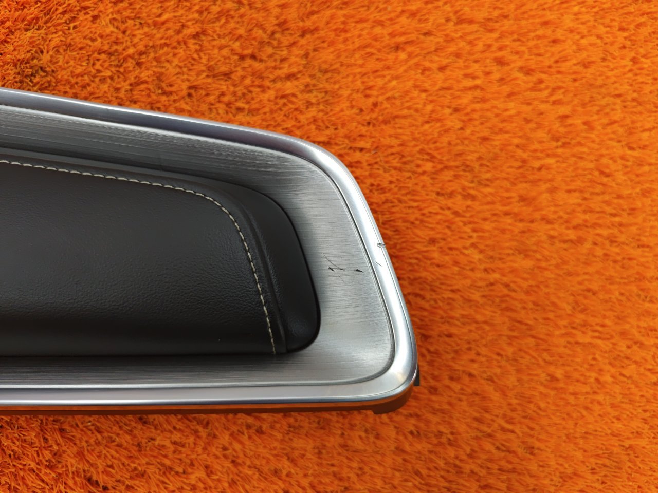 Накладка на торпедо