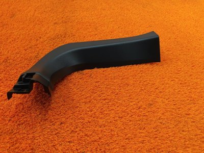 Обшивка двери багажника