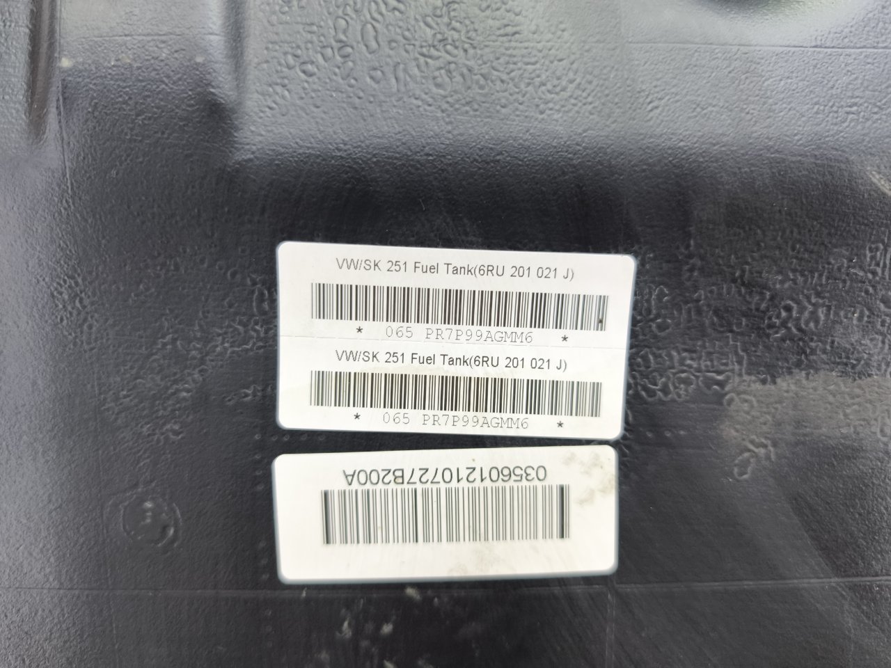 6RU201085 Бак топливный Skoda Rapid 2021 фото 9