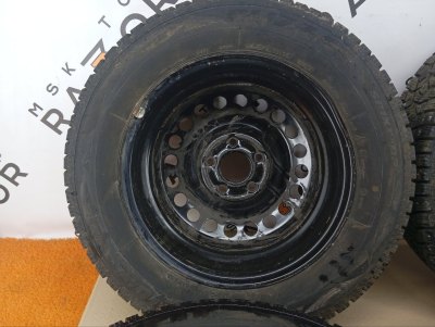 Колесо Hyundai Creta R16 5x114.3, Bridgestone 205/65 R16, зимнее, липучка