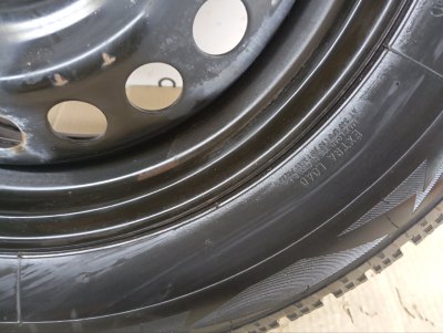 Колесо Hyundai Creta R16 5x114.3, Bridgestone 205/65 R16, зимнее, липучка
