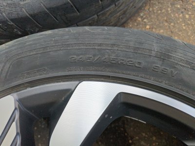 Колесо Geely Monjaro R20 5x108, Goodyear 245/45 R20, летнее