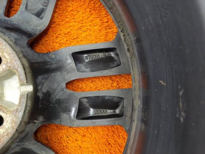 Колесо Chery Tiggo 4 R17 5x108, Formula 215/60 R17, зимнее, липучка