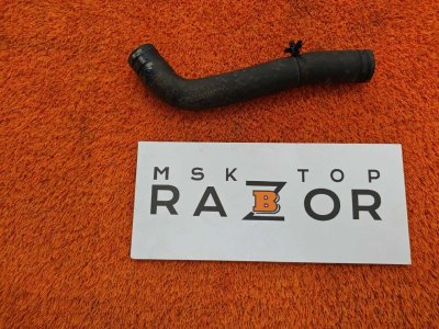 Патрубок радиатора