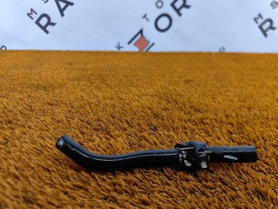 Патрубок системы охлаждения