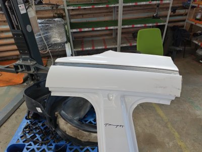 Порог с центральной стойкой