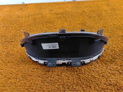 Панель приборов