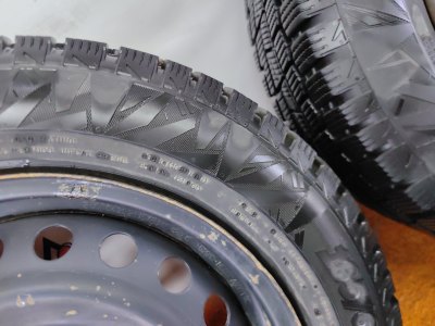 Колесо Kia Rio R15 4x100, Cordiant 185/65 R15, зимнее, липучка