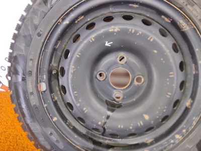 Колесо Kia Rio R15 4x100, Cordiant 185/65 R15, зимнее, липучка