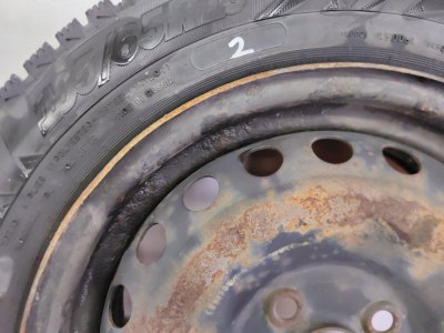 Колесо Kia Rio R15 4x100, Cordiant 185/65 R15, зимнее, липучка
