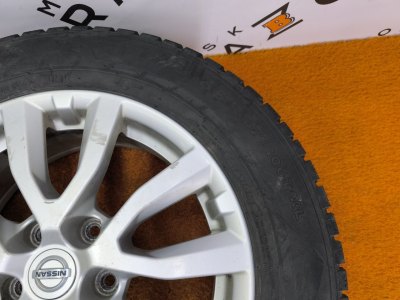 Колесо Nissan X-Trail R17 5x114.3, Ikon tyres 225/65 R17, зимнее, шипы