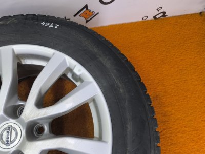 Колесо Nissan X-Trail R17 5x114.3, Ikon tyres 225/65 R17, зимнее, шипы